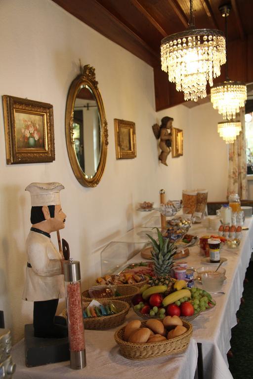 Strobel Hotel